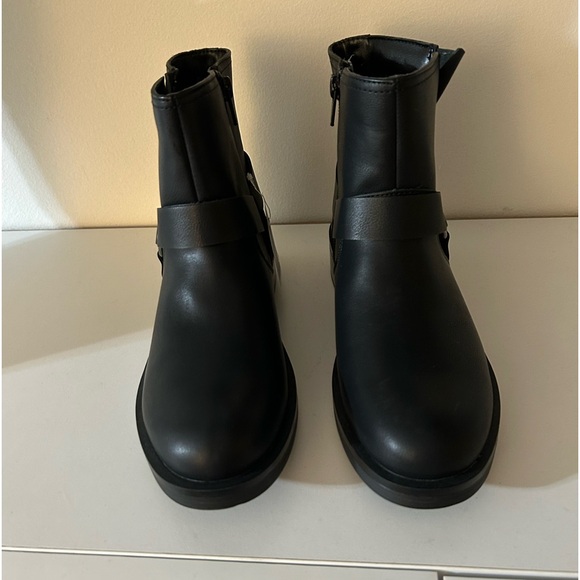 Steve Madden Biker Boots - Picture 1 of 3